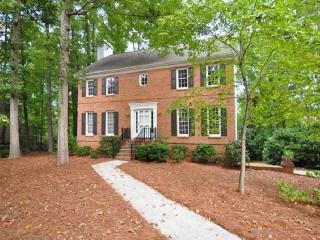 2150 Kensington Ct, Marietta, GA 30064-4199