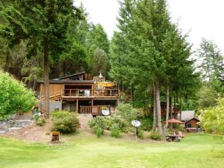12035 Galice Rd, Merlin OR  97532-9703 exterior