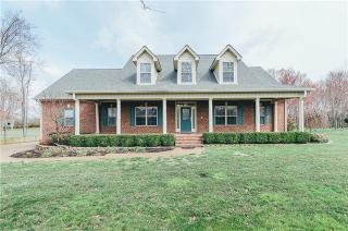 139 Empson Dr, Greenbrier, TN 37073-5279