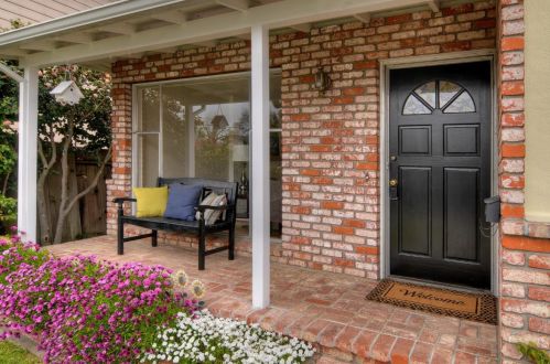 1533 Walnut St, San Carlos, CA 94070-4957