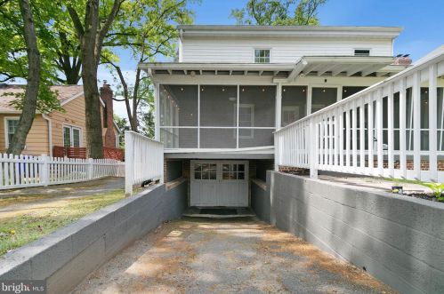 9111 Louis Ave, Silver Spring MD  20910-2129 exterior