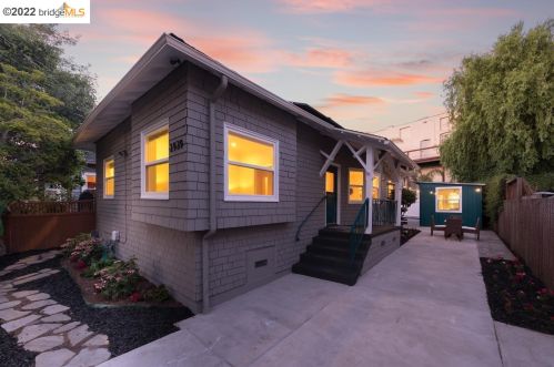 2939 Otis St, Berkeley, CA 94703-2516