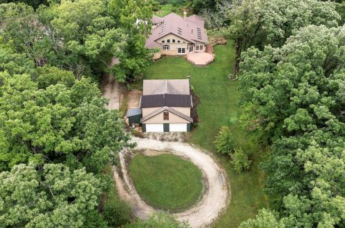 2759 Deerfield Rd, Bannockburn IL  60015-3809 exterior