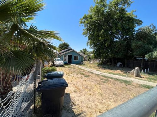 431 Conejo Ave, Modesto, CA 95354-3837