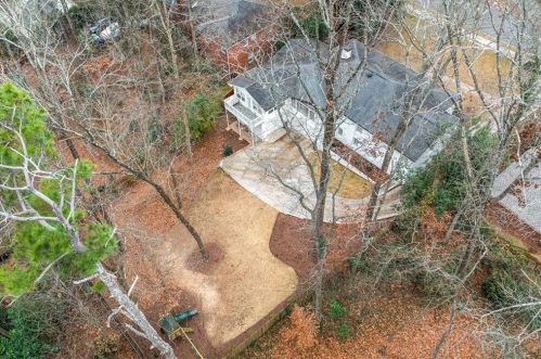 2787 Margaret Mitchell, Atlanta GA  30327-1852 exterior