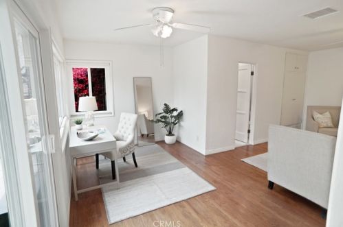1250 Spazier Ave, Glendale CA  91201-1322 exterior