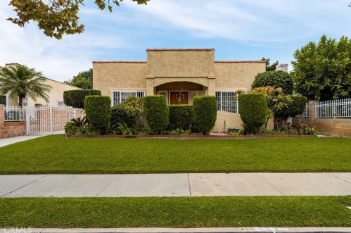 808 Hickory St, Santa Ana, CA 92701-6042