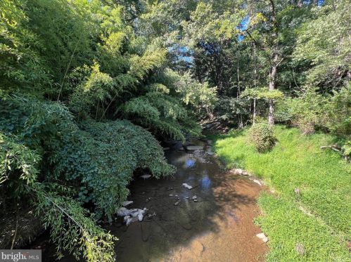 1112 Taylor Rd, Street MD 21154-1408 exterior