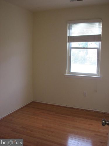 13270 Musicmaster Dr, Silver Spring MD 20904-6842 exterior