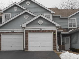 558 Woodcrest Dr, Long Grove, IL 60060