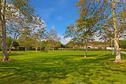 16 Dreamlight, Irvine CA  92603-4258 exterior