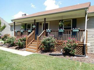 2316 Halyard Ln, Chesapeake, VA 23323-4044