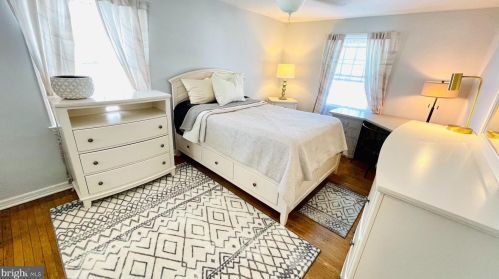 610 Radnor Ave, Tavistock NJ 08033-1005 exterior