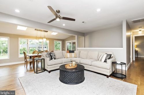 414 Ben Oaks Dr, Severna Park MD 21146-2207 exterior