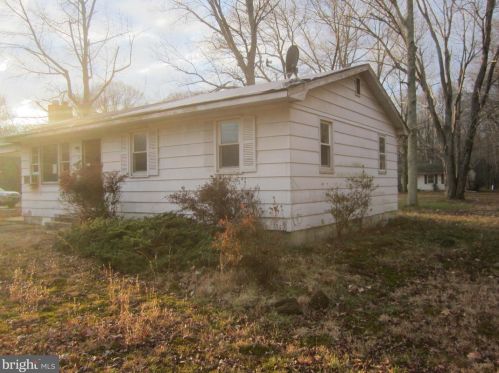 5806 Shady Side Rd, Churchton, MD 20733-9637