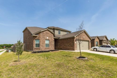 1591 Twin Hills Way, Princeton TX  75407 exterior