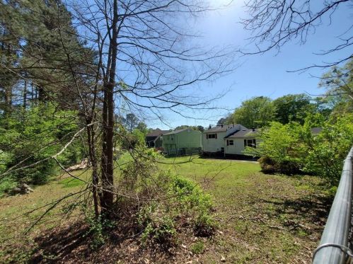 6860 Cainwood Dr, Atlanta GA  30349-4712 exterior