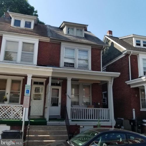 1949 Zarker St, Harrisburg, PA 17104-1347