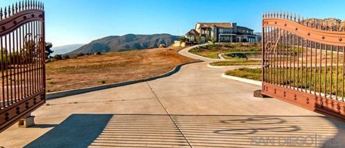 19450 Paradise Mountain Rd, Valley Center, CA 92082-7510