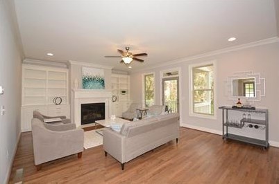 2037 Fairway Cir, Atlanta GA  30319-3824 exterior