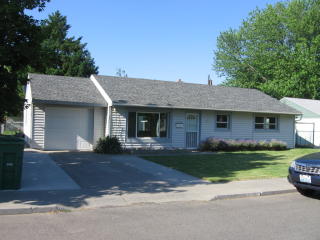 308 12th Ave, Kennewick, WA 99337-4713