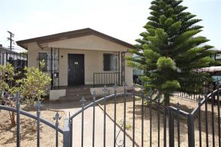 1522 60th St, Los Angeles CA  90001-1304 exterior