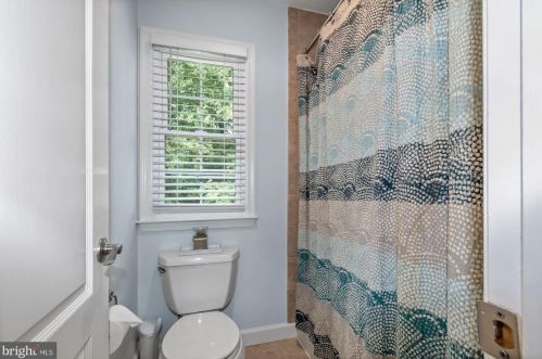 13105 Princeville Ct, Silver Spring MD 20904-3587 exterior