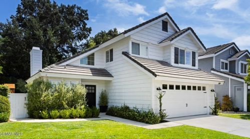 526 Aspen View Ct, Calabasas, CA 91377-3812