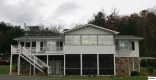427 Country Path Way, Pigeon Forge, TN 37862-5421