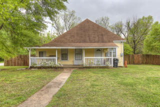 204 Walnut St, Choska, OK 74429-2184
