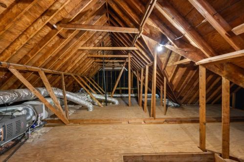 1150 Churchill Downs Rd, Atlanta GA  30319-1024 exterior