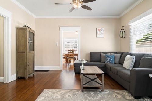 3364 Cedar St, Riverside CA  92501-2625 exterior