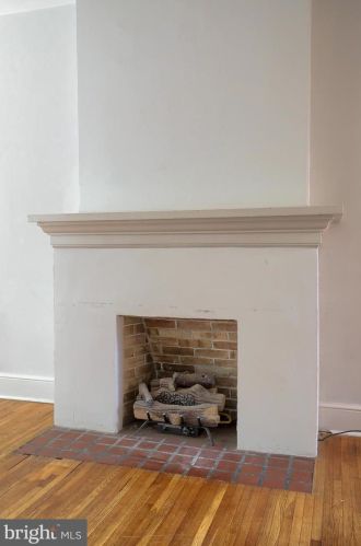 326 Mary St, Lancaster PA  17603-3331 exterior