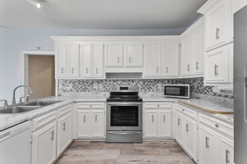 930 Deercrest Cir, Evans GA  30809-4230 exterior