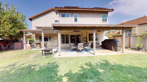 1025 Jasmine St, Redlands CA  92374-4925 exterior