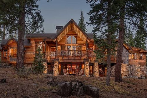 10936 Olana Dr, Truckee, CA 96161-4286