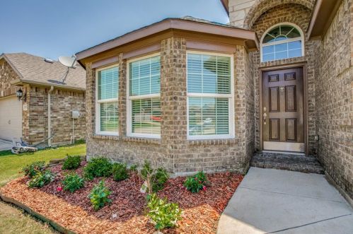 9512 Brittlebrush Trl, Fort Worth, TX 76177-7594