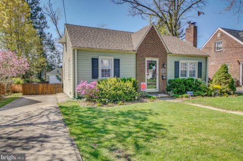 1620 Maple Ave, Haddon Heights, NJ 08035-1510