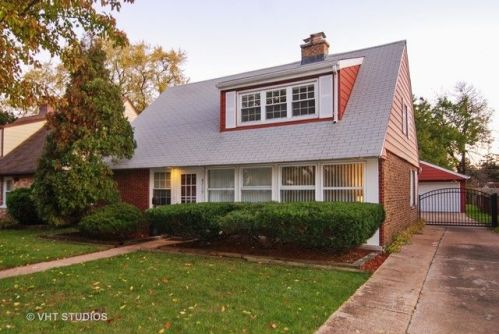 8719 43rd St, Lyons, IL 60534-1010