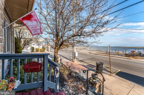 825 Bay Ave, Somers Point, NJ 08244-2347
