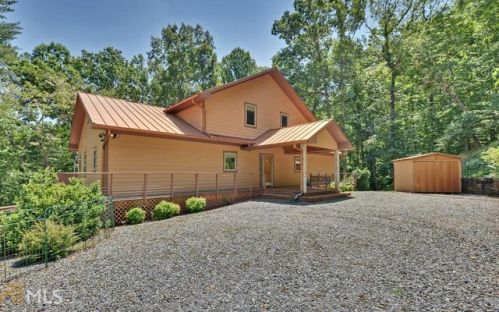 82 Duke Ct, Ellijay, GA 30540-5253