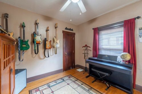 227 Helena St, Anaheim CA  92805-2939 exterior