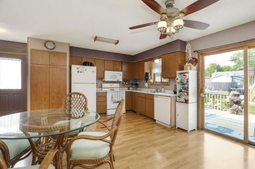 1205 Junction Ave, Saint Paul MN  55109-3433 exterior