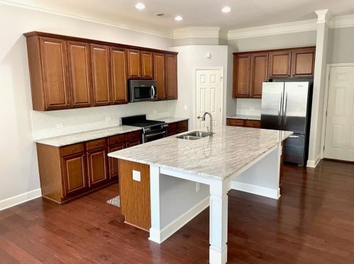 3669 Gambrell Ln, Atlanta GA  30319-2169 exterior