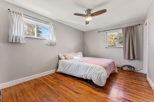 8345 Costilla Pl, Englewood CO 80112-1332 exterior