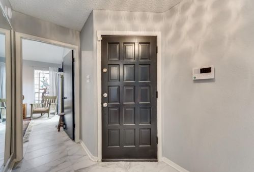 4282 Cuesta Dr, Irving TX  75038-5549 exterior