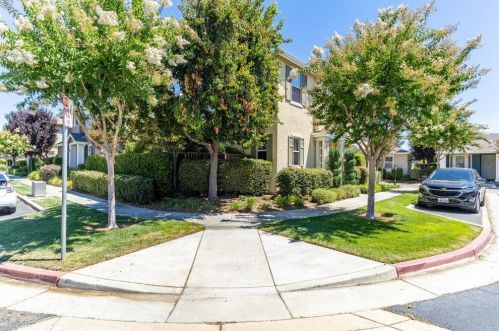 7870 Dickens Way, Gilroy, CA 95020-5540