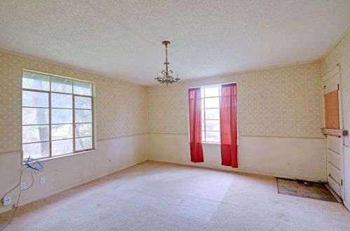 1300 August Dr, Austin TX  78753-2909 exterior