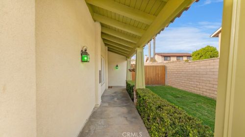 10915 El Coco Cir, Santa Ana CA  92708-5316 exterior