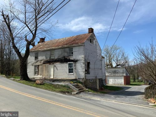 300 Mary St, Hedgesville, WV 25427-5785
